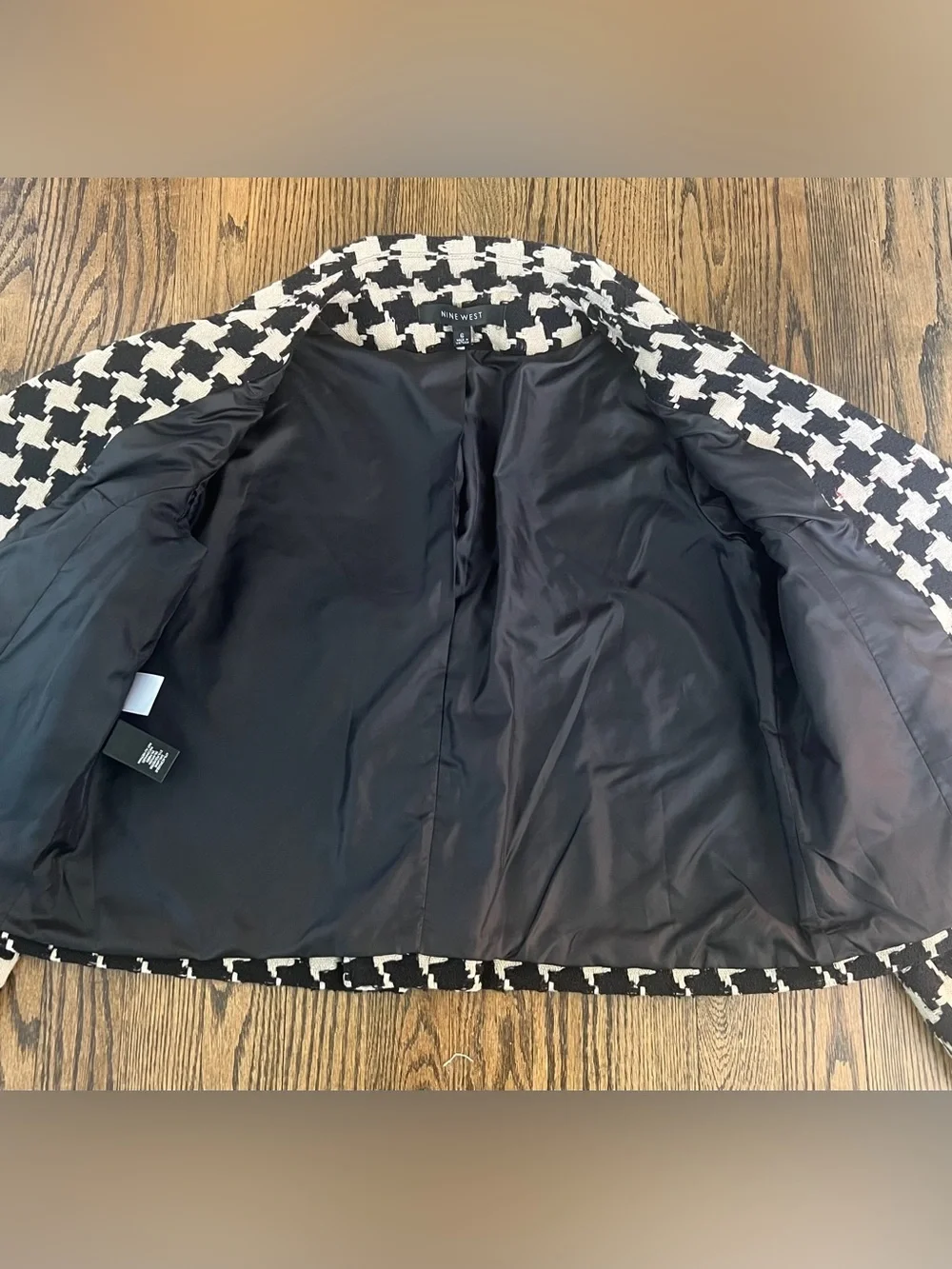 Nine West Black & White Houndstooth Cropped Wool Blend Blazer